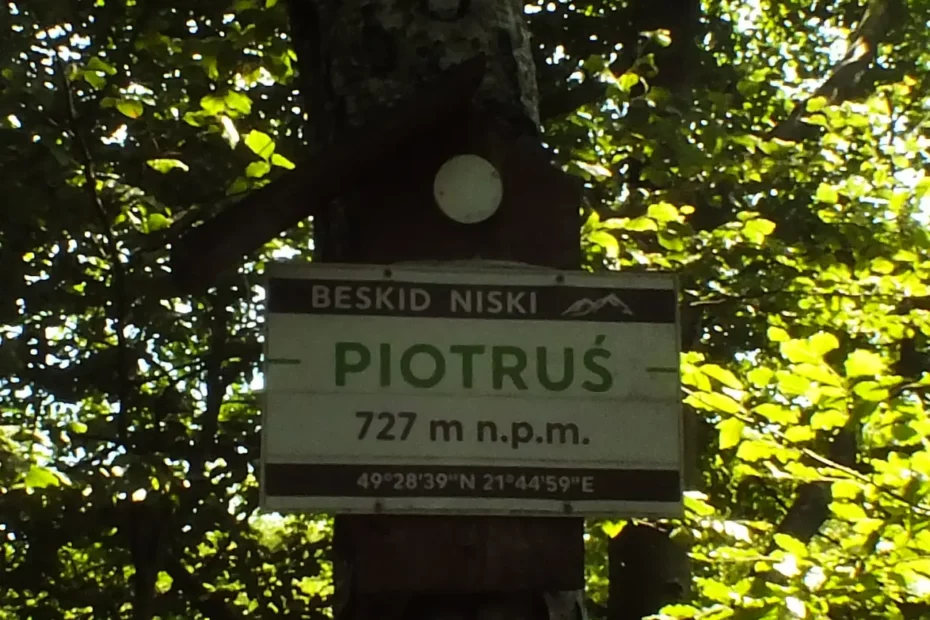 znak Piotruś beskid Dukielski